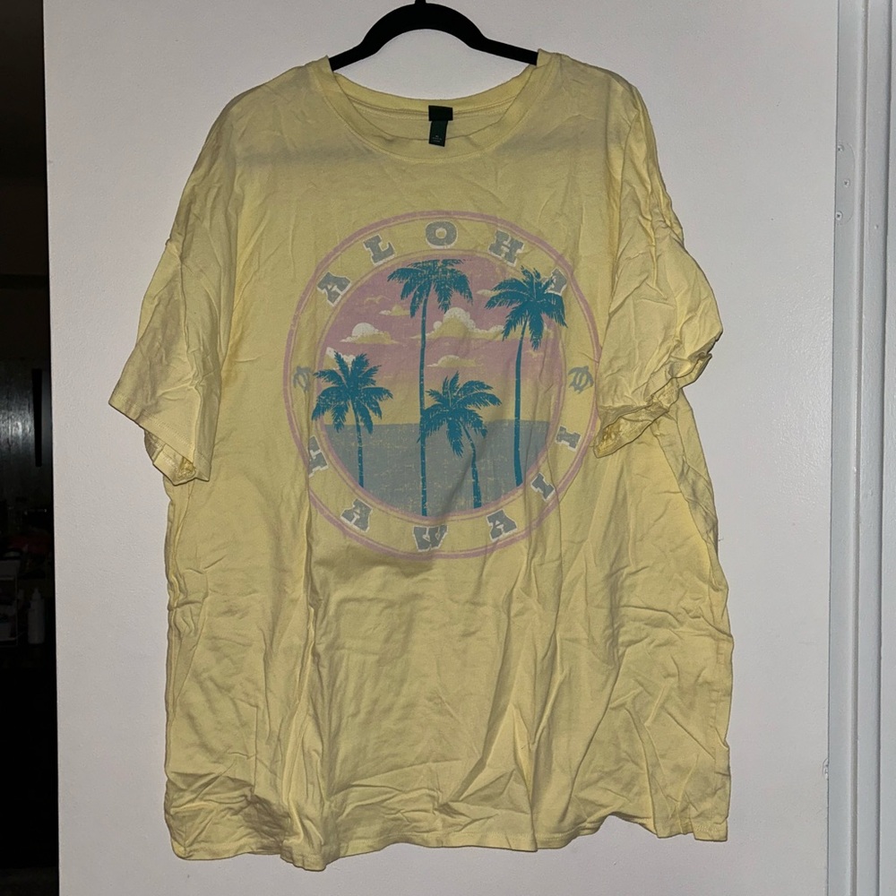 Oversized Graphic Tee